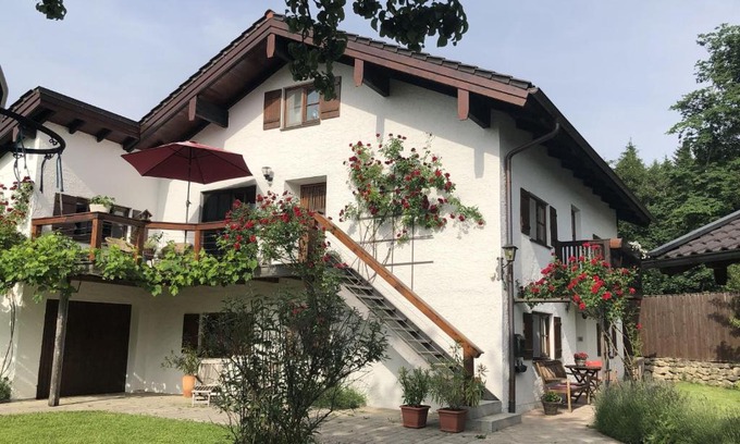 Grassau Apartment | Ferienwohnung Achentraum