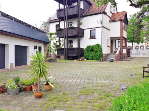 Hoyerswerda Apartment | Ferienwohnung Ahrens