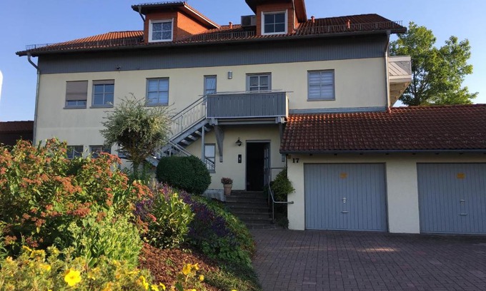 Altusried Apartment | Ferienwohnung Am Heinzenhang