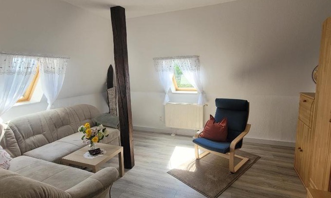 Niedersedlitz Apartment | Ferienwohnung am Lockwitzbach