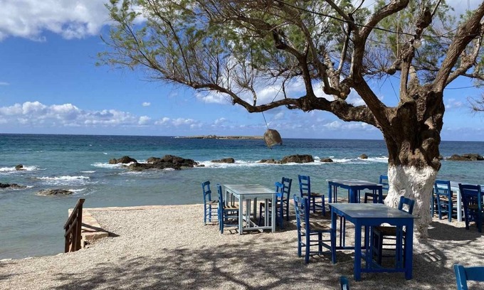 Nea Chora Apartment | Ferienwohnung am Strand mit Traumblick auf das Meer