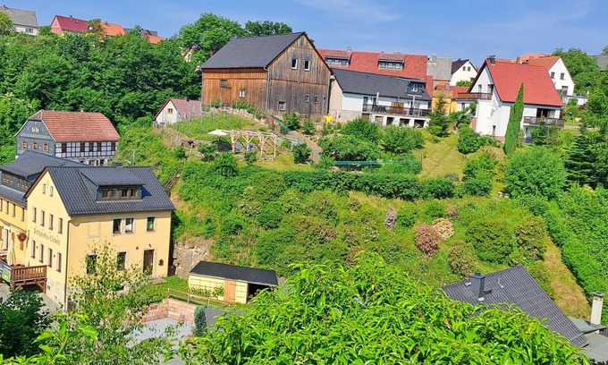 Porschdorf Apartment | Ferienwohnung "dachboden" am Weinberg Zentral Gelegen in der Sächsischen Schweiz