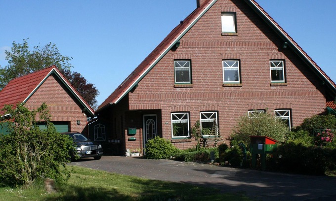 Hartward Apartment | Ferienwohnung "SonnenMeer"