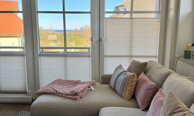 Ostseebad Wustrow Apartment | Ferienwohnung mit Balkon und Ostseeblick Direkt Hinter der Düne