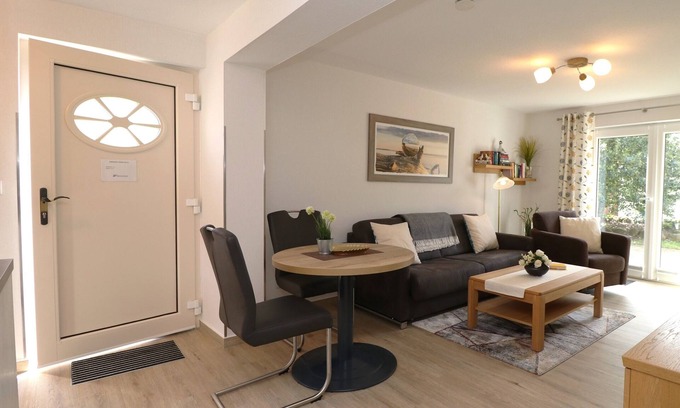 Ostseebad Wustrow Apartment | Ferienwohnung in Zentraler Lage nur Wenige Schritte bis zum Strand
