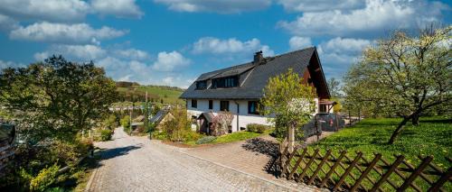 Pohla Apartment | Ferienwohnungen Weißflog