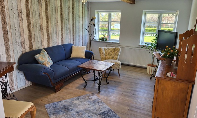 Steinbergkirche Apartment | Ferienwohnung Eselglück