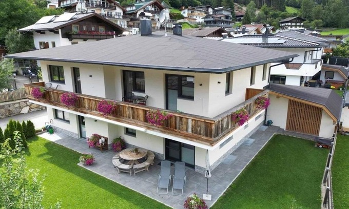 Hoarberg Apartment | Ferienwohnung Eberl