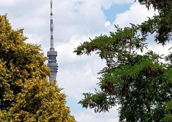 Laubegast Apartment | Ferienwohnung Elbhangblick - für 2 Personen