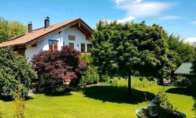 Ebersberg District Apartment | Ferienwohnung -entspannung vom Hektischen Alltag Radfahren, Wandern, Entspannen