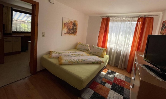 Imst Apartment | Ferienwohnung für 2 Personen - Gästehaus Linder