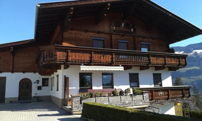 Fuegenberg Apartment | Ferienwohnung Familie Fiechtl