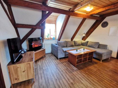 Gohrisch Apartment | Ferienwohnung Gesindestube Bauernhaus Vetter