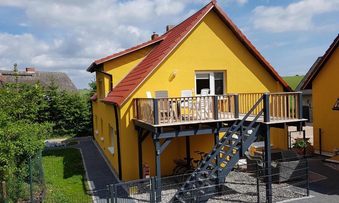 Garz Apartment | Ferienwohnung Gleißner