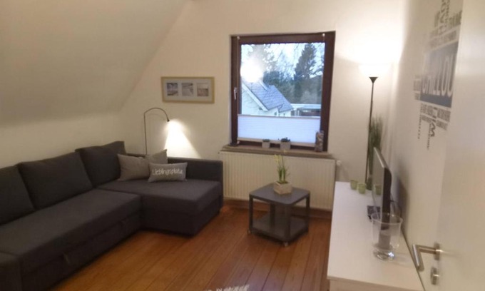 Uetersen Apartment | Ferienwohnung-Haus Holly