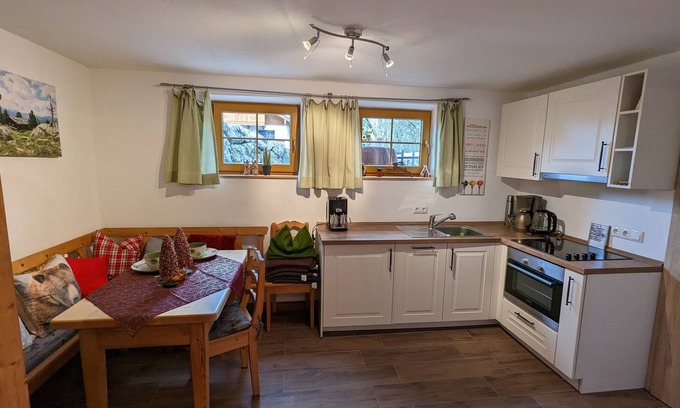 Brannenburg Apartment | Ferienwohnung II - Fuchsbau