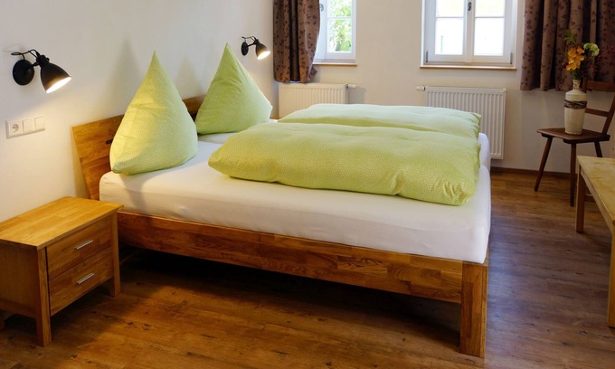 Alpirsbach Apartment | Ferienwohnung im Denkmal 1, 34qm, 1 Schlafzimmer, max. 3 Personen