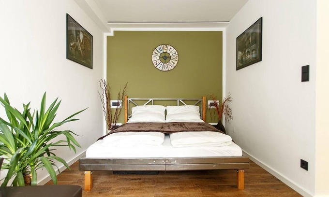 Hansaviertel Apartment | Ferienwohnung im schönen Tiergarten