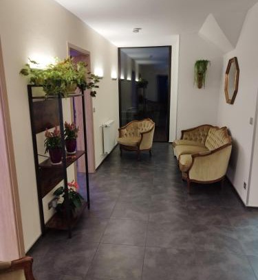 Mastershausen Apartment | Ferienwohnung Jessica