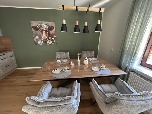 Hallenberg Apartment | Ferienwohnung Kapellenblick