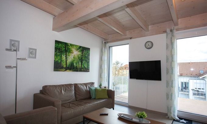 Langenargen Apartment | Ferienwohnung Lago Rosso in Langenargen