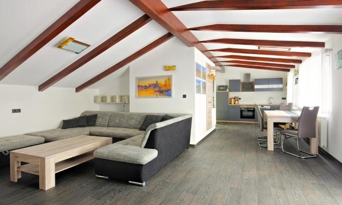 Freienhufen Apartment | Ferienwohnung Lausitzer Seenland Tom