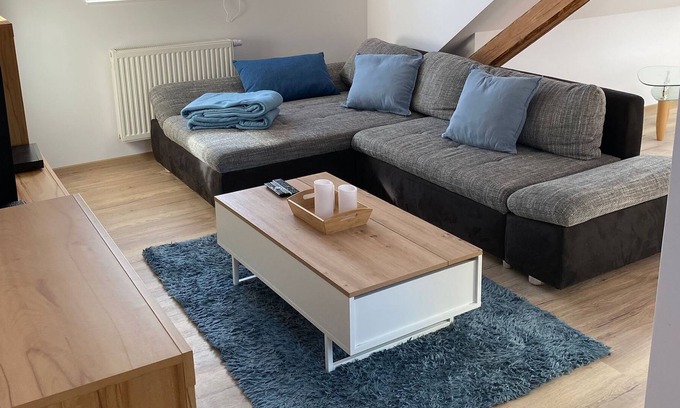 Graveneck Apartment | Ferienwohnung Lieblingsplatz an der Lahn - Lieblingsplatz an der Lahn, Dachgeschosswohnung