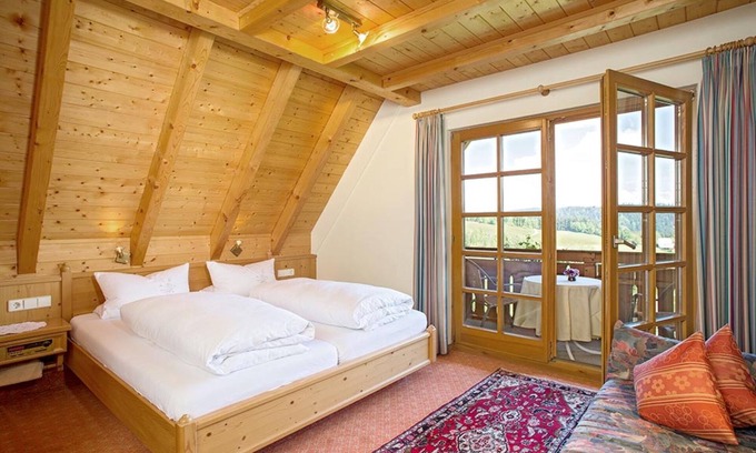 Hinterzarten House | Ferienwohnung Morgensonne, 50qm, 2 Schlafräume, max. 4 Personen