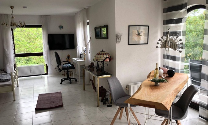 Bad Kreuznach Apartment | Ferienwohnung Naheblick
