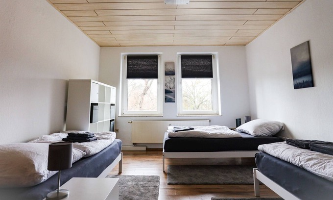 Neupetershain Nord Apartment | Ferienwohnung Np02, 63qm, 2 Schlafzimmer, Max. 5 Personen