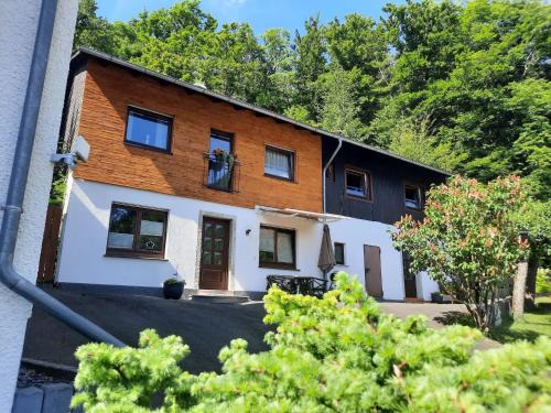 Oberschledorn House | Ferienwohnung Oberschledorner Wald