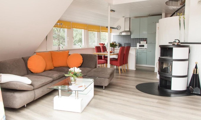 Westerstede Apartment | Ferienwohnung "schöner Wohnen"