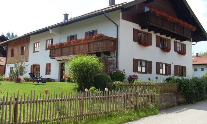 Meisham Apartment | Ferienwohnung Schartner