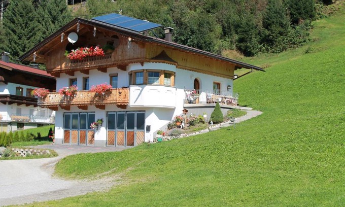 Gerlosberg Apartment | Ferienwohnung Tummener