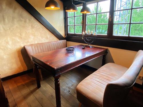 Leppersdorf Apartment | Ferienwohnung TURMZIMMER im Rittergut Leppersdorf bei Radeberg