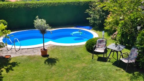 Welschneudorf Apartment | Ferienwohnung Uschi