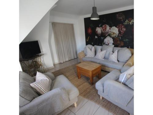 Bad Konig Apartment | Ferienwohnung Waldblick