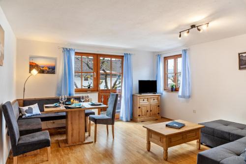Farchant Apartment | Ferienwohnung Zugspitze