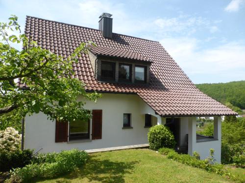 Mainberg Apartment | Ferienwohnungen Am Forsthaus