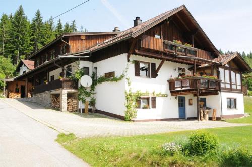 Zwiesel Apartment | Ferienwohnungen Bredl