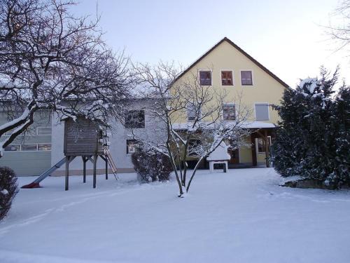 Ploessberg Apartment | Ferienwohnungen Peterbartl-Hof