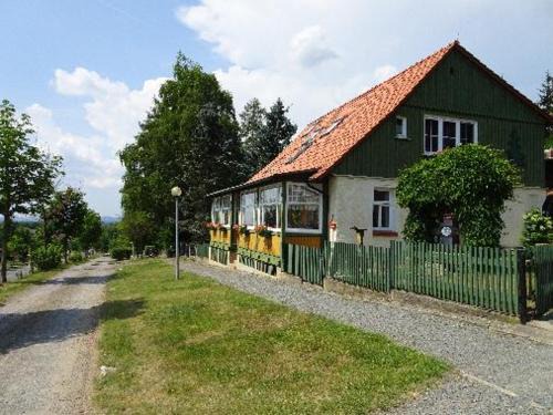 Friedrichsbrunn Apartment | Ferienwohnungen Weber