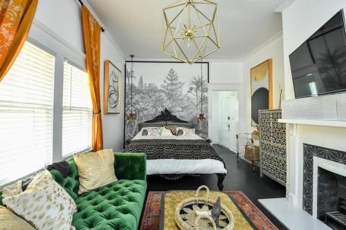 Midtown Apartment | Fern - Luxe Pad Walk to Piedmont Park