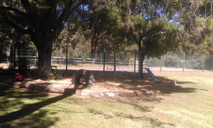 Goughs Bay Cottage | Fernleigh Accommodation