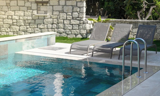 Cesme Hotel | Fethi Baba Konağı