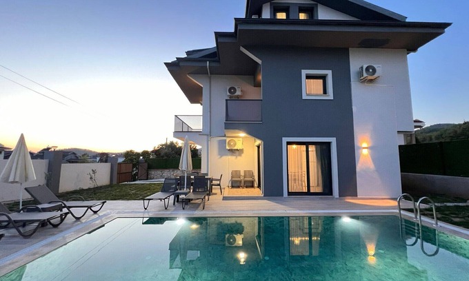 Fethiye Villa | Fethiye 4 Bedroom and 4 Bathroom Villa Lion 2