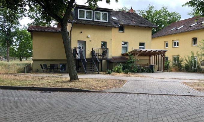 Topchin Apartment | FeWo NAHE Berlin für bis zu 8 Monteure