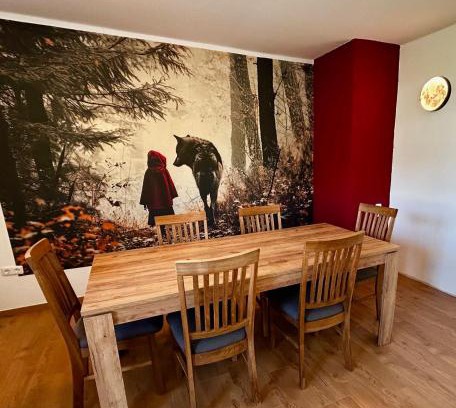Alheim Apartment | Fewo Unterm Stein - Rotkäppchen - 3 Schlafzimmer