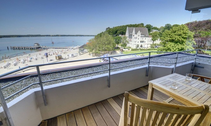 Gluecksburg Apartment | fewo1846 - Strandbude (App. 130) elegant studio apartment with sea views
