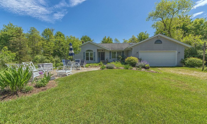 Fennville House | Fields of Fennville - Located on Lakeshore drive - close to public beach access!